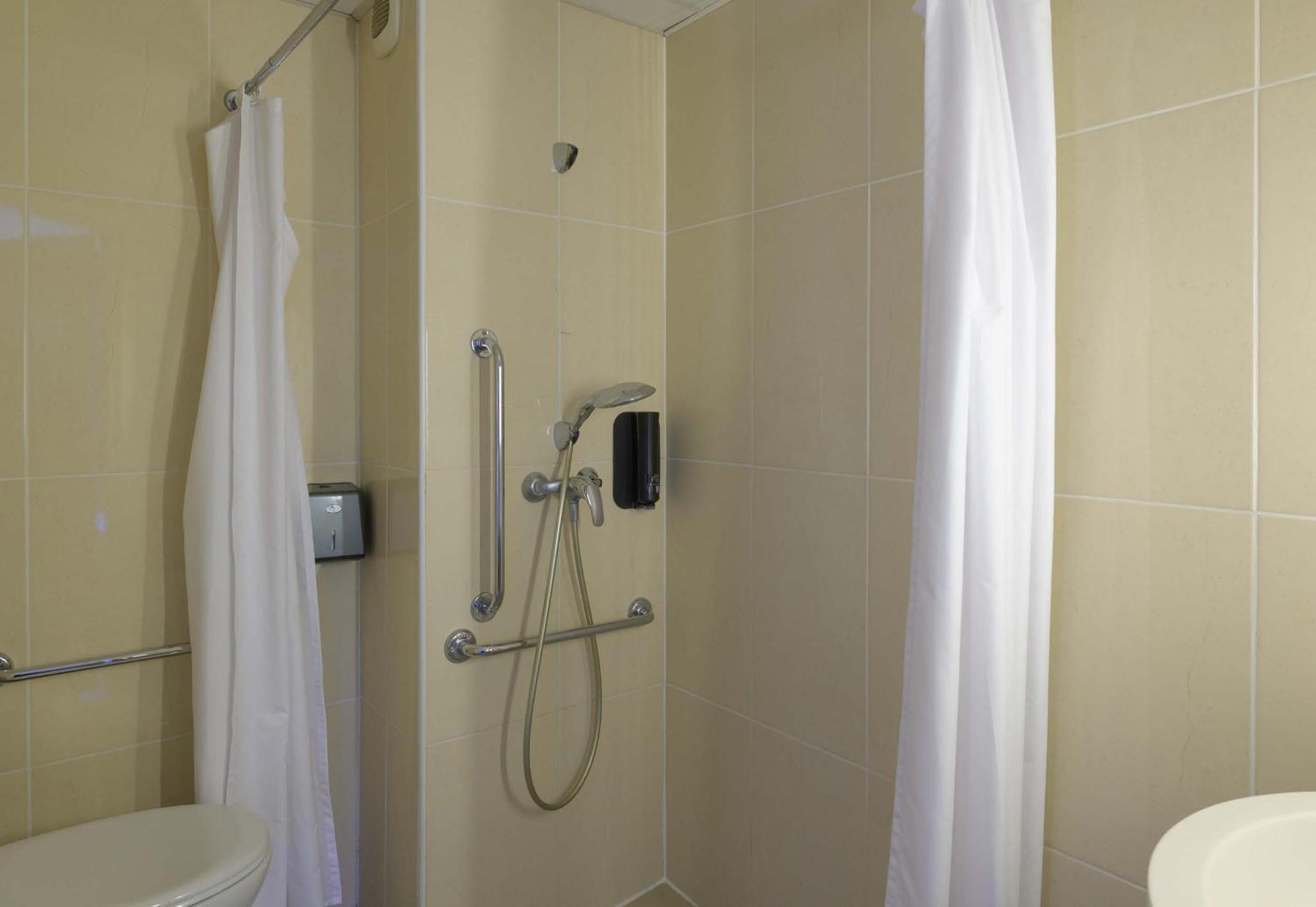 B&B Hotel Marne-La-Vallee Бюсси-Сен-Жорж Экстерьер фото